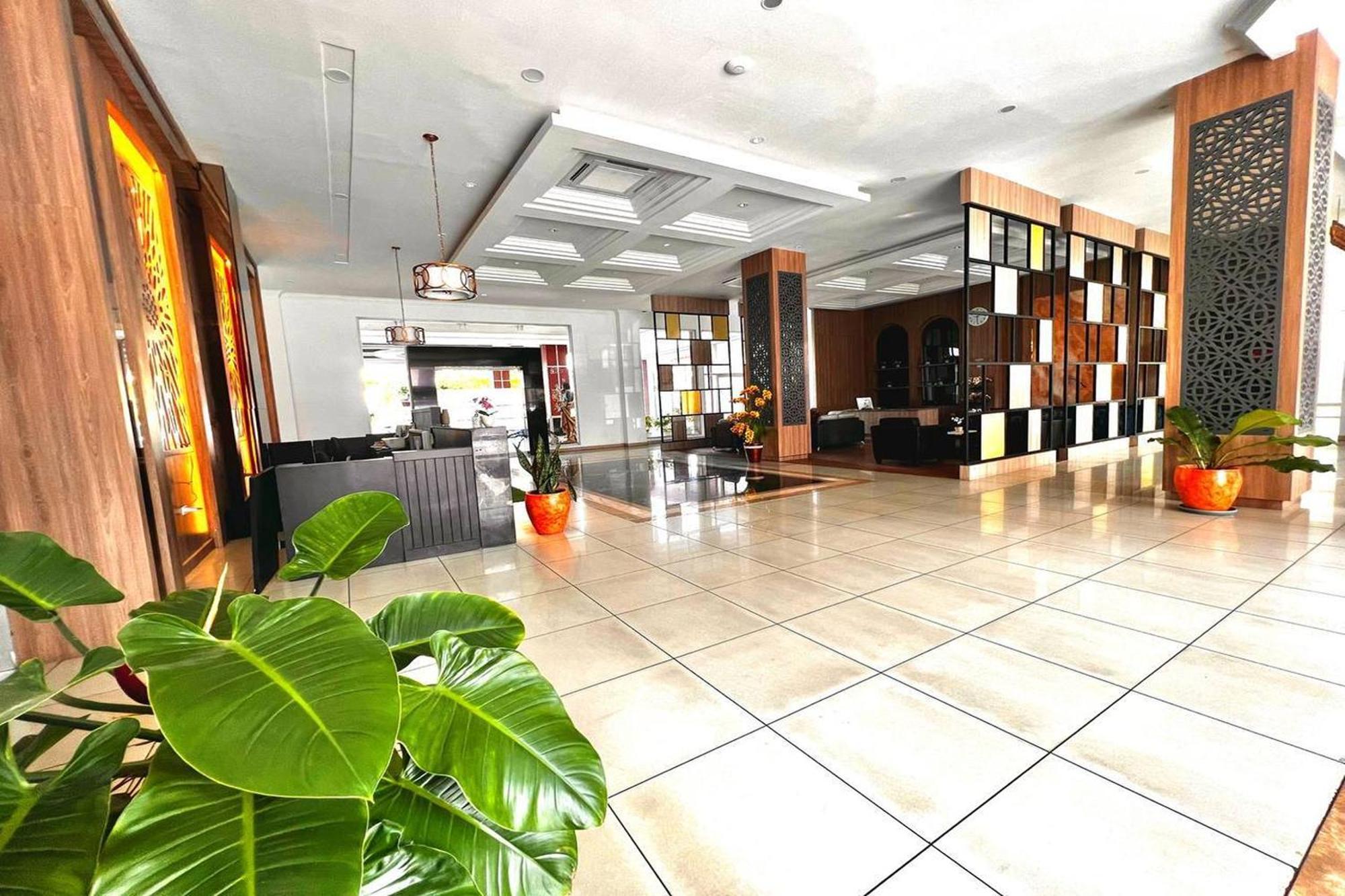 Ohulu Guesthouse Medan Eksteriør billede